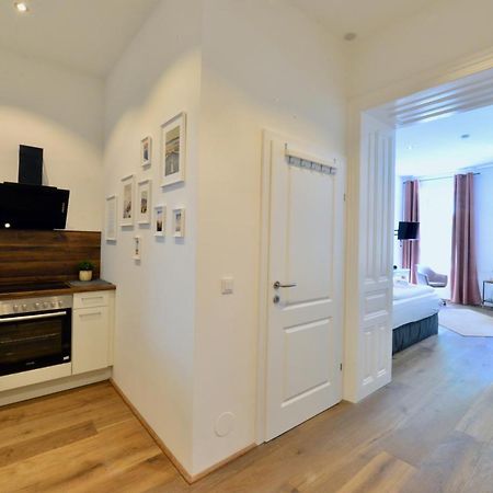Charming Studio In Servitenviertel I Apartment Виена Екстериор снимка